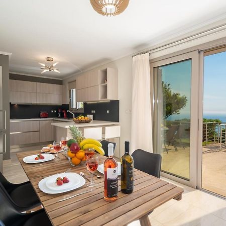 Lourdas Bay View Simotáta Esterno foto