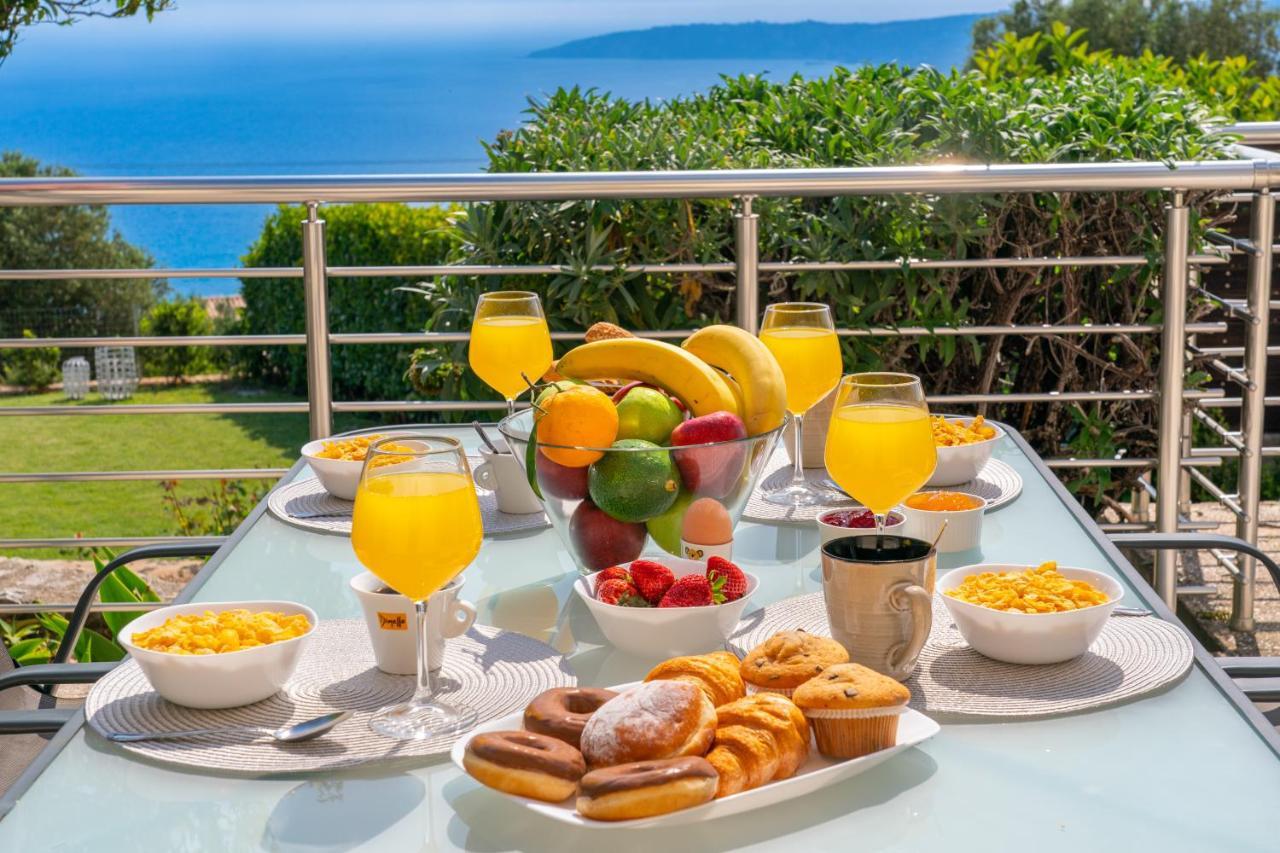 Lourdas Bay View Simotáta Esterno foto