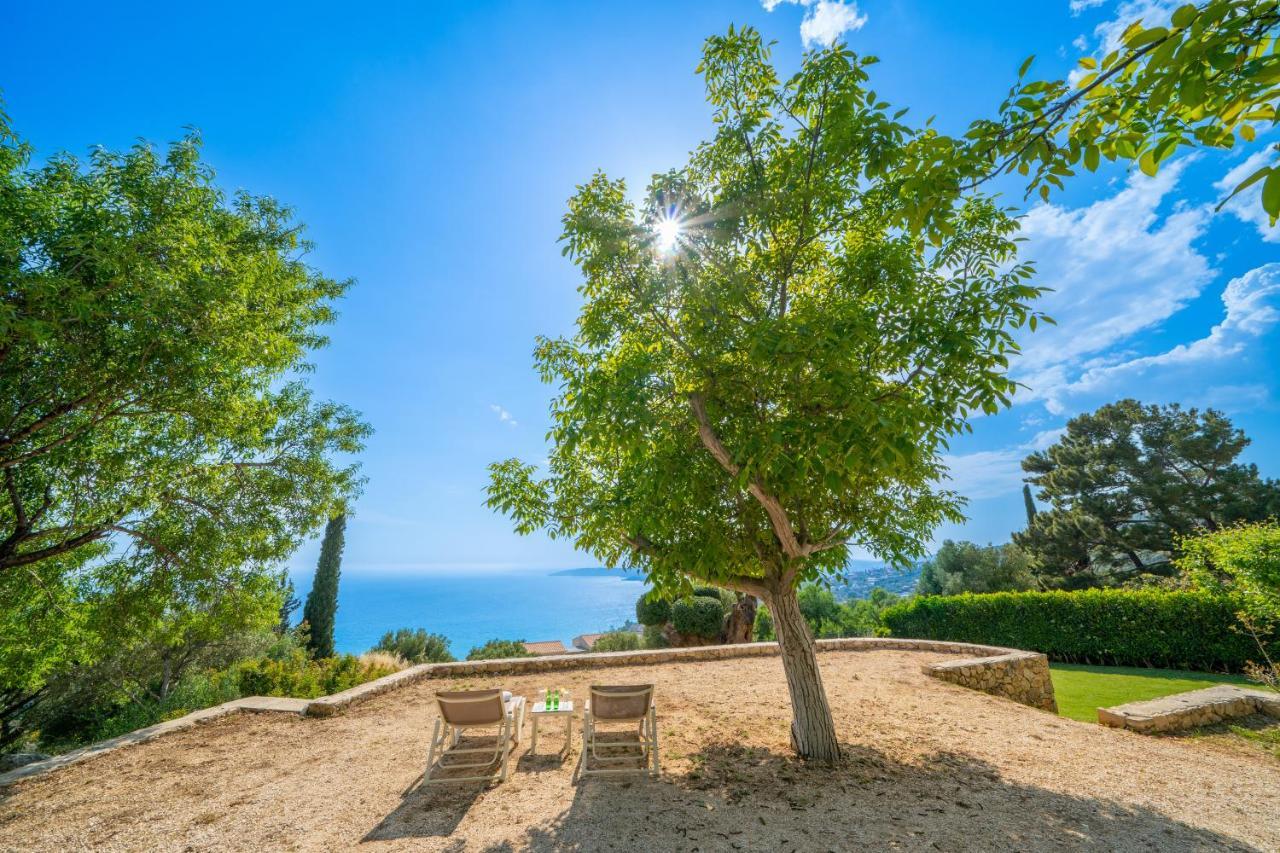 Lourdas Bay View Simotáta Esterno foto